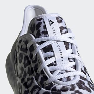 Adidas Stella Mccartney court boost W