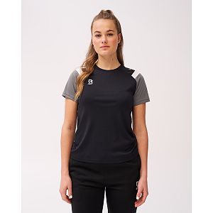 Robey-control-woman-shirt